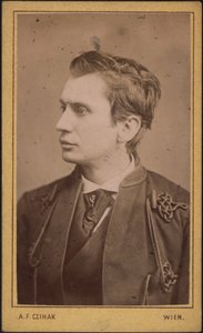 Leopold von Sacher-Masoch da Photo studio Adolf F. Czihak.