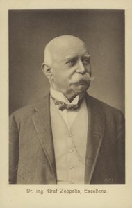 Graf Ferdinand von Zeppelin, progettista e costruttore di dirigibili tedesco da Photographer German