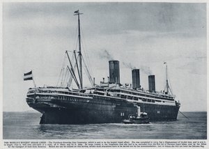 Imperator, transatlantico costruito per la German Hamburg America Line nel 1913, utilizzato dagli Alleati per trasportare le truppe americane negli Stati Uniti dopo la fine della Prima Guerra Mondiale da Photographer German