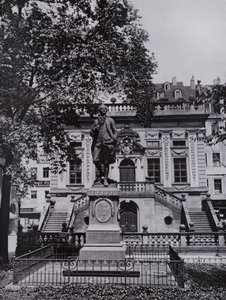Lipsia: Monumento a Goethe sul Naschmarkt da Photographer German