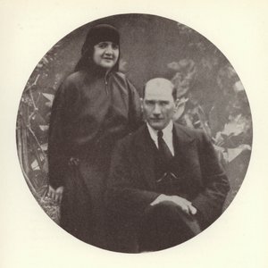 Mustafa Kemal Ataturk, presidente della Turchia, e sua moglie, Latife Usakligil