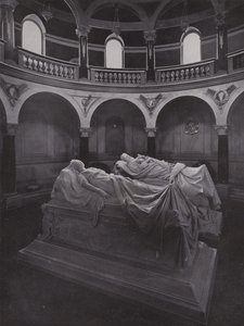 Potsdam, Chiesa della Pace, Mausoleo con sarcofagi dell