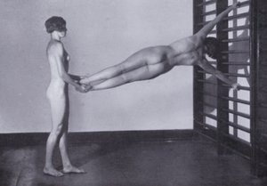 Il corpo bello, cultura fisica per donne da Photographer German
