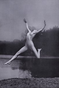 Il corpo bello, cultura fisica per donne (foto in bianco e nero) da Photographer German