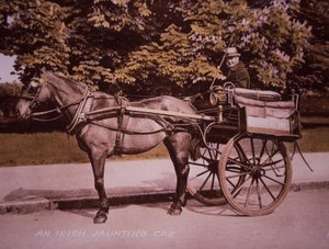Carro irlandese, c.1910 da Photographer Irish
