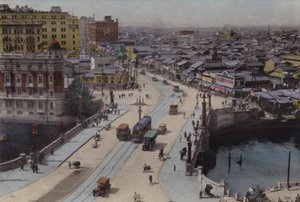 Giappone, c.1912: Strada Nihonbashi, Tokyo da Photographer Japanese
