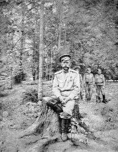 Lo zar Nicola II in cattività bolscevica a Tsarskoye Selo