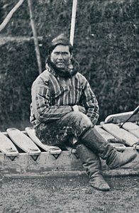 Un eschimese che riposa sulla sua slitta da Pierre Petit