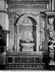 Monumento ad Antonio Roselli da Pietro Lombardo