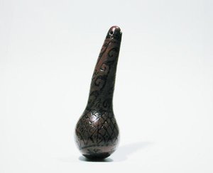 Contenitore di coca con decorazione bruciata, Chancay (zucca)