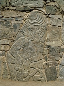 Muro con rilievo di un guerriero