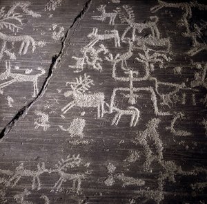 Civiltà dei Camunni, Preistoria, arte rupestre: roccia tombale, dettagli della grande roccia di Naquane, in Valcamonica. Museo archeologico di Milano da Prehistoric Prehistoric