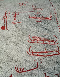 Età del bronzo nordica: barche e slitte, incisioni rupestri a Tanum, Svezia da Prehistoric Prehistoric