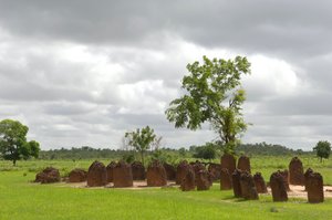 Preistoria: Cerchio megalitico di pietre di Wassu, Gambia da Prehistoric Prehistoric