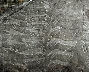 Preistoria, arte rupestre: roccia tombale con rappresentazioni di pugnali, buoi da Prehistoric Prehistoric