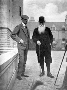 Sir Arthur Davidson e Sir Dighton Probyn da Queen Alexandra