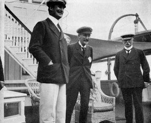 Sir Charles Hardinge, Sir Arthur Nicolson e il Generale Sir John French, 1908 da Queen Alexandra
