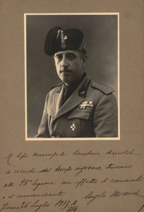 Album "MVSN- Camicie Nere": Console della Milizia in uniforme, 07/1935