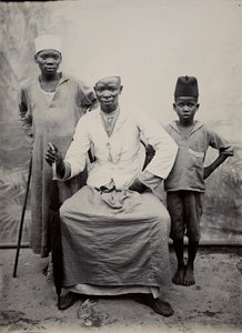 Uomo e due ragazzi, Tanzania