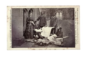 Tom e Agnes Livingstone, Abdullah Susi, James Chuma e Horace Waller, Newstead Abbey, Inghilterra, giugno 1874 da R. and Son Allen