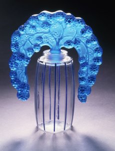 Bouchons Mures No. 495, c.1920 da Rene Jules Lalique