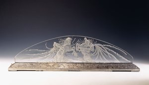 Deux Cavaliers; un raro luminaire in vetro da Rene Jules Lalique