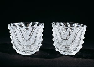 Vasi di vetro, ca 1930, di Rene Lalique, prodotti da Rene Lalique et Cie Alsace Glassworks. Francia, 20° secolo da Rene Jules Lalique