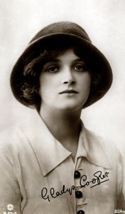 Gladys Cooper, attrice inglese, inizio XX secolo da Rita Martin
