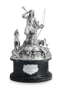 La Coppa del Maggiordomo, disegnata da Harrison Weir, Goodwood da Robert II Garrard