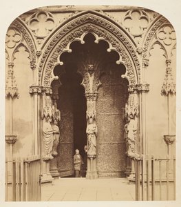 Portale centrale, portico occidentale, cattedrale di Lichfield da Roger Fenton