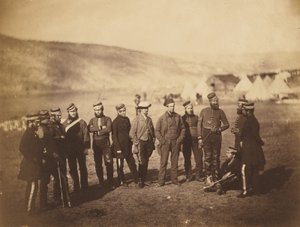 Il maggiore Burton e gli ufficiali del 5º reggimento delle guardie dragoni da Roger Fenton