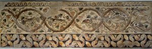 Antica Roma: mosaico delle stagioni che rappresenta fiori e animali. Dal cortile della villa di Costantino "Dafne". Da Antiochia (attuale Antakya) in Turchia 325-330 d.C. da Roman