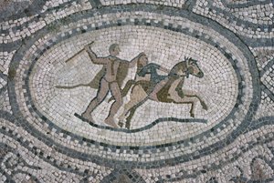 Ercole e la Regina delle Amazzoni, dal pavimento della 