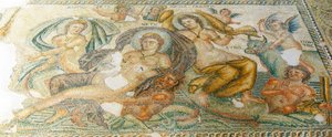 Nereidi e Bythos, Casa di Aion, Paphos, Cipro da Roman