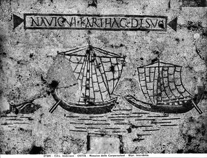 Dettaglio del pavimento del Piazzale delle Corporazioni raffigurante una scena nautica da Roman