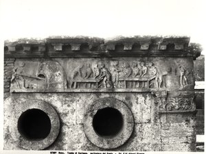 Rilievo dal fregio che raffigura il processo di panificazione, c.30 a.C. (dettaglio) da Roman
