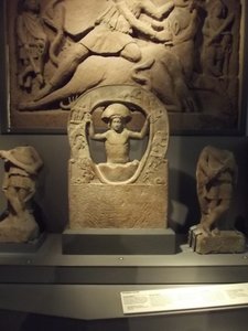 La nascita di Mitra dal Mitreo di Housesteads, III secolo d.C.