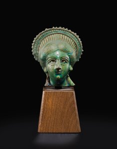 Testa di Iside-Afrodite, I-II secolo d.C. da Roman Period Egyptian