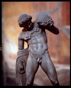 Un satiro con un otre di vino da Roman Roman