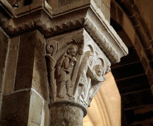 Esaù ritorna dalla caccia (capitello scolpito) da Romanesque
