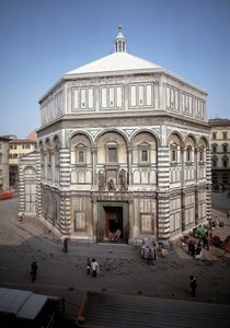Veduta del Battistero di San Giovanni Battista (Battistero di Firenze) da Romanesque