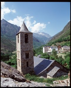 Vista della chiesa di San Giovanni de Boi da Romanesque