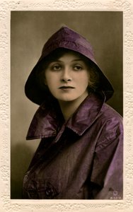 Gladys Cooper, attrice inglese, inizio XX secolo da Rotary Photo