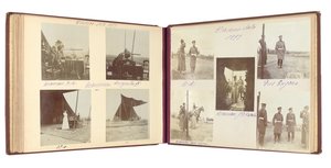 La famiglia imperiale russa, pagina da un album di fotografie, c.1897-99