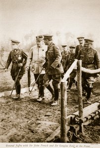 Generale Joffre con Sir John French e Sir Douglas Haig al fronte, 1914-19 da S. d A. Photography