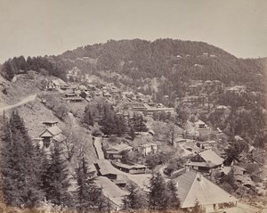 Shimla. Case di residenti europei, vista a est da Samuel Bourne