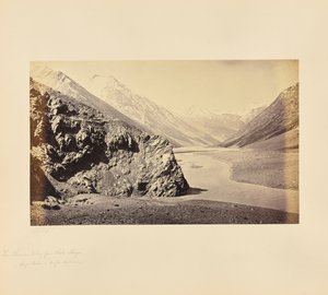 La valle di Chandra da Chota Shigri - Le cime di Shigri in lontananza da Samuel Bourne