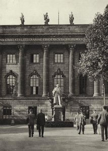 Berlino: Universitat (foto in bianco e nero) da Sasha Stone