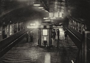 Berlino: Stazione della metropolitana Inselbrücke