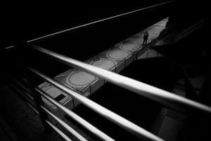 Passerella urbana “Solitary Man”